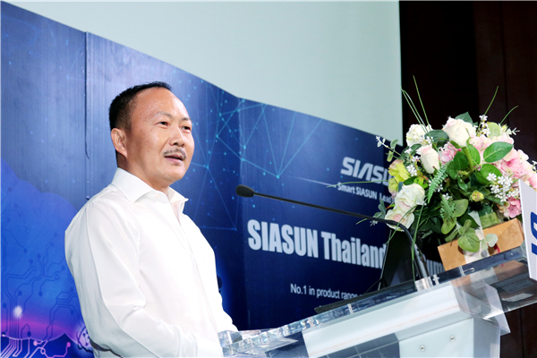 （圖）泰國SUN robotics公司CEO張澤成發表精彩演講.jpg